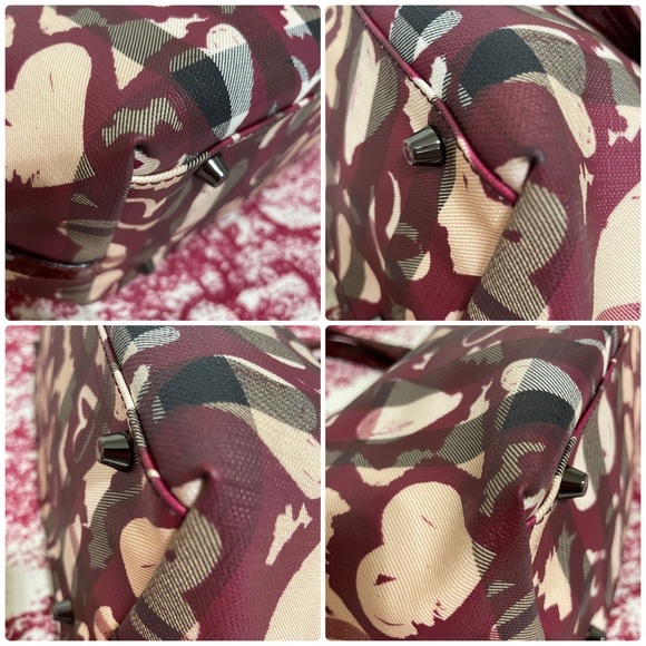 Burberry Tote Nova Check Heart Coated Canvas - Picture 8 of 15